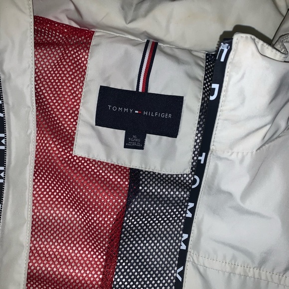 Men Tommy Hilfiger windbreaker - Picture 5 of 7